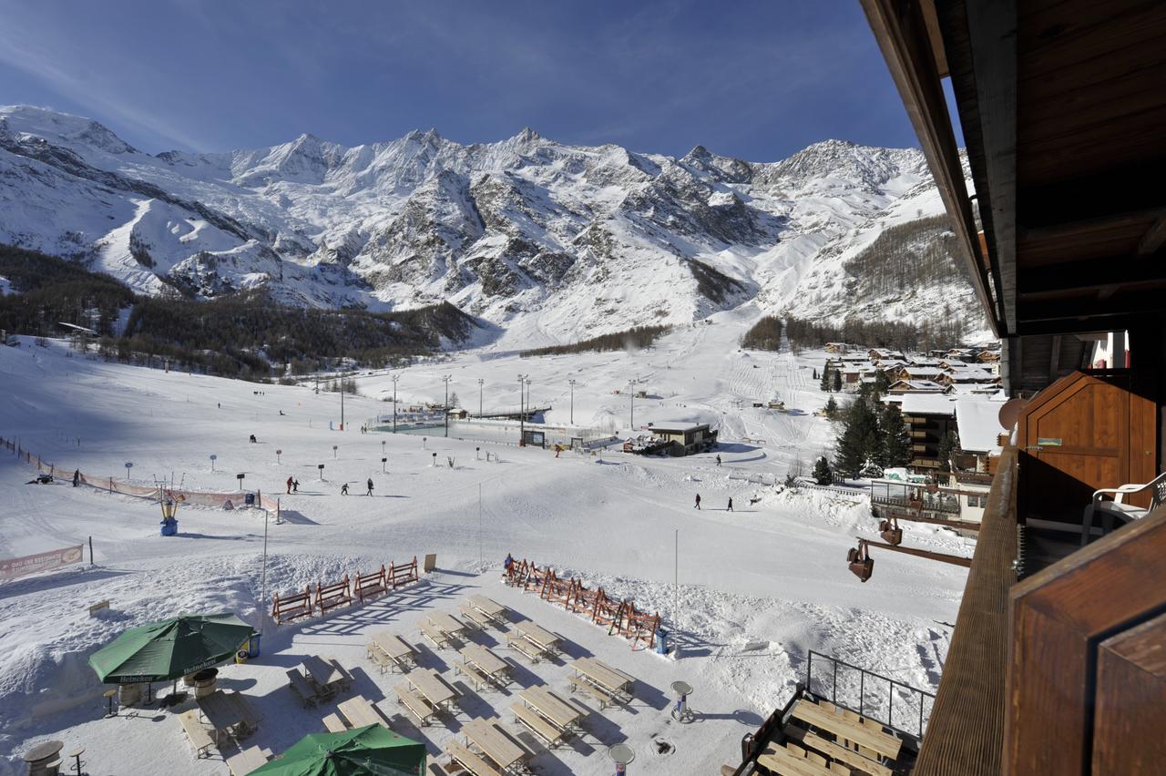Hotel The Larix Ski-In Ski-Out Saas-Fee Bagian luar foto
